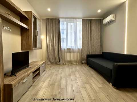 квартира по адресу Академика Амосова ул., 12