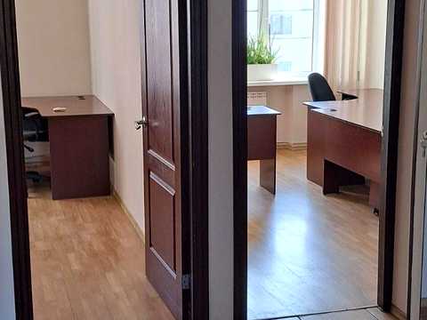 комерційна за адресою Шовковична вул., 7-А