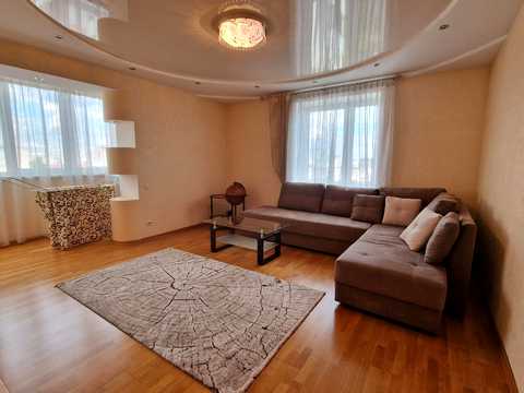 квартира за адресою Злуки просп., 53-А