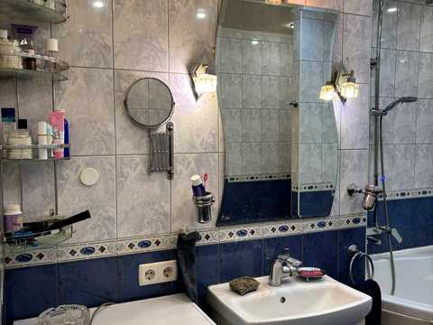 квартира за адресою Перемоги просп., 72а