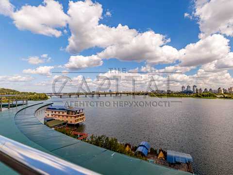 комерційна за адресою Набережно-Печерська дорога дор., 10