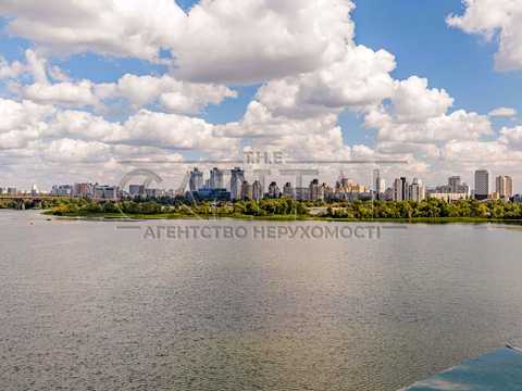 комерційна за адресою Набережно-Печерська дорога дор., 10