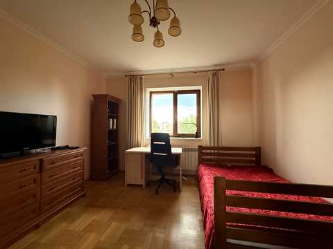 будинок за адресою с. Байківці, Богдана Хмельницького вул, 15