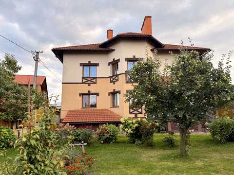 будинок за адресою с. Байківці, Богдана Хмельницького вул, 15