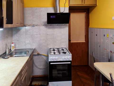 квартира за адресою Морозна вул., 37