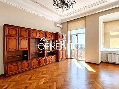 квартира по адресу Маршала Бажанова ул., 14