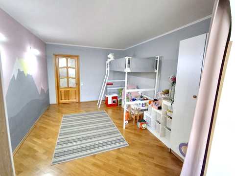 квартира за адресою Драгоманова вул., 44-А