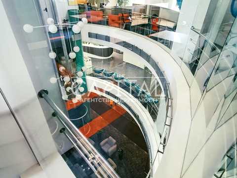 комерційна за адресою Набережно-Хрещатицька вул., 13