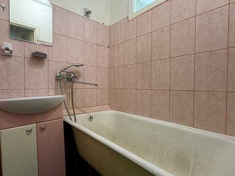 квартира за адресою Вітрука вул., 13