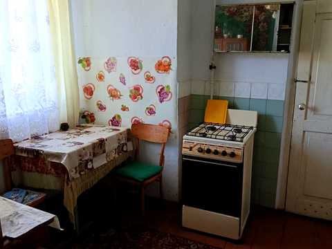 будинок за адресою с. Томашівка, Центральна, 49