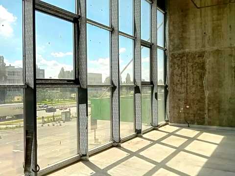 коммерческая по адресу Миколы Бажана просп., 17-А