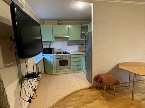 квартира за адресою Київ, Леоніда Первомайського вул., 11