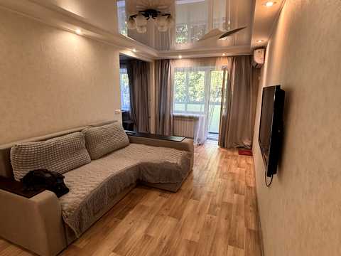 квартира по адресу Юлії Залюбовської ул. (Путиловская), 21