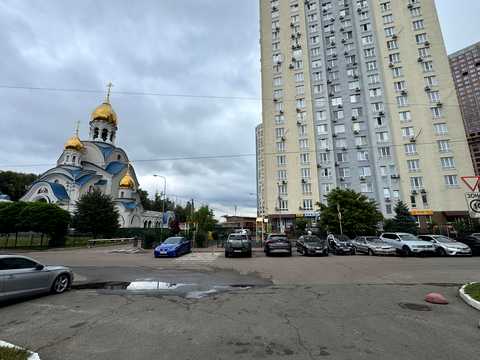 квартира по адресу Академика Глушкова просп., 9-Г