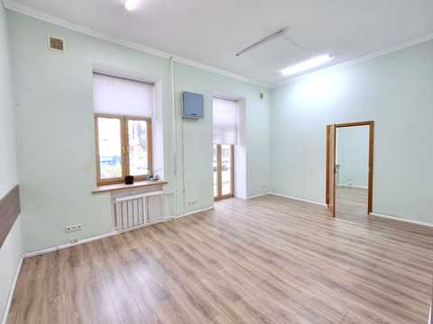 коммерческая по адресу Саксаганского ул., 13/42