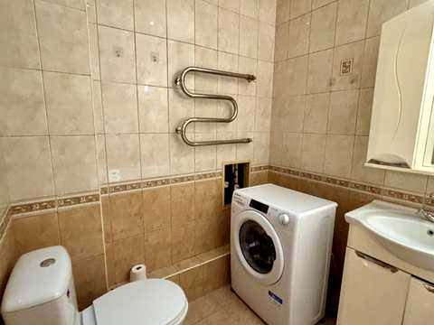 квартира за адресою Драгоманова вул., 31-Б