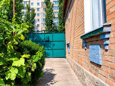 дом по адресу Полтавская ул., 75