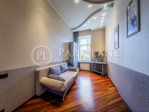 квартира за адресою Тарасівська вул., 30