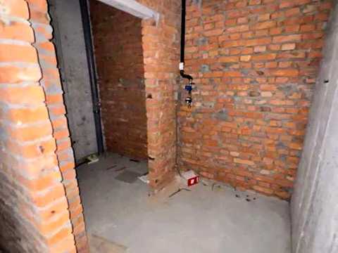 комерційна за адресою Микільсько-Слобідська вул., 13