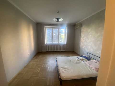 квартира за адресою Тіниста вул., 10