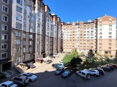 квартира по адресу Владимира Ивасюка ул., (Будинок)
