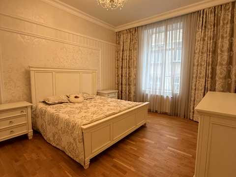 квартира по адресу Братьев Рогатинцев ул., 15