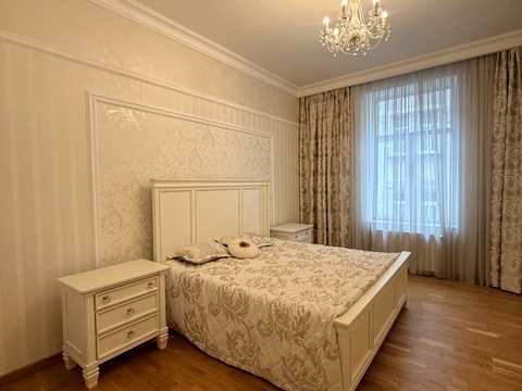 квартира по адресу Братьев Рогатинцев ул., 15
