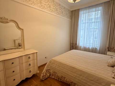 квартира по адресу Братьев Рогатинцев ул., 15