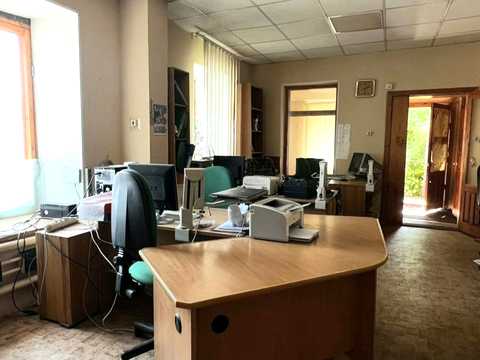 комерційна за адресою Кропивницький, Миколи Садовського вул., 60