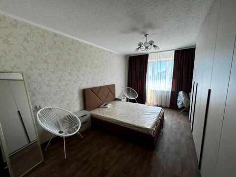 квартира за адресою Героїв просп., 6