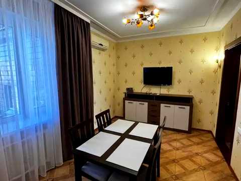 квартира за адресою Героїв просп., 6
