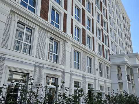 комерційна за адресою Паркова вул., (Будинок Б3)