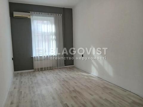 комерційна за адресою Велика Васильківська вул. (Червоноармійська), 32-А