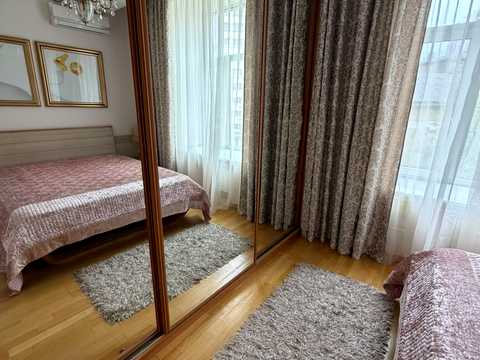 квартира по адресу Олеся Гончара ул., 77