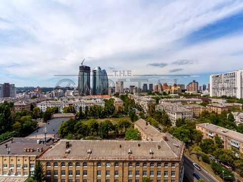квартира по адресу Джона Маккейна ул. (Івана Кудрі), 26