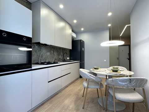 квартира за адресою Співдружності вул., 5