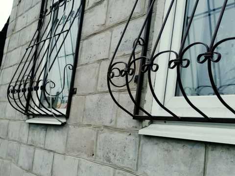 дом по адресу Центральна