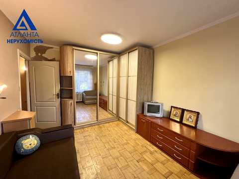 квартира за адресою Гулака-Артемовського вул., 16