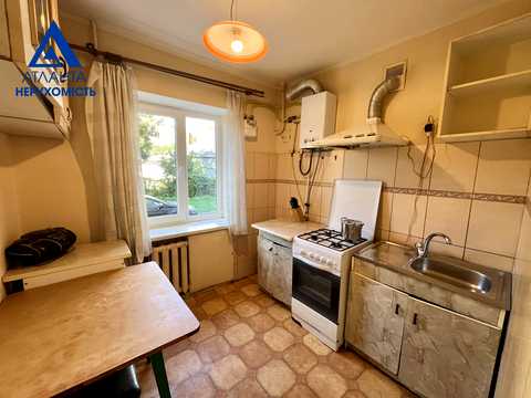 квартира за адресою Гулака-Артемовського вул., 16
