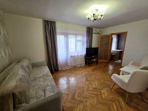 квартира за адресою Січеславська наб., 12