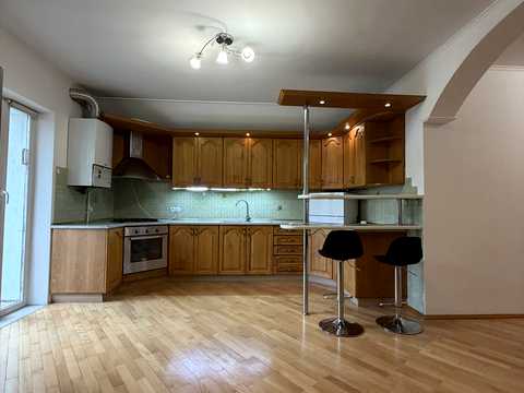 квартира по адресу Соломенко ул., 18г