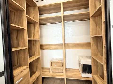квартира за адресою Молодіжна вул., 2