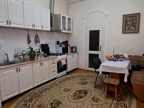 квартира за адресою Чернівці, Марії Заньковецької вул., 11
