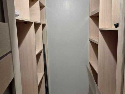 квартира за адресою Авіаконструктора Ігоря Сікорського вул. (Танкова), 1