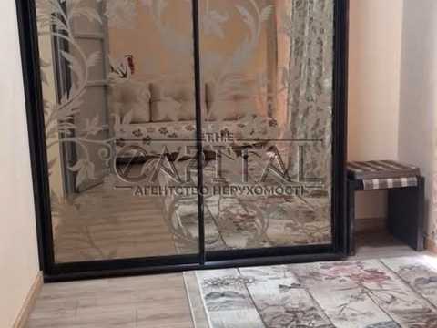 дом по адресу вул. Озерна