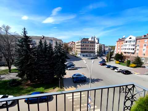 квартира за адресою Юліана Матвійчука вул. (), 31/25