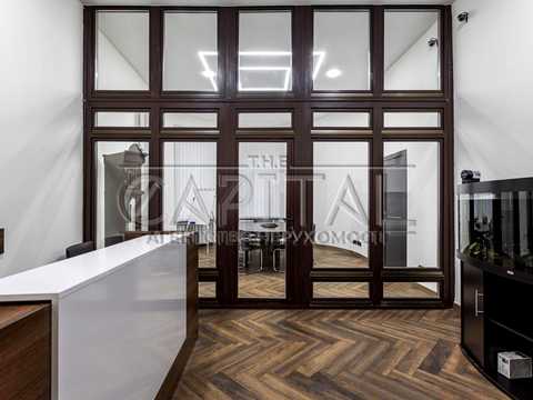 комерційна за адресою Саксаганського вул., 84-86