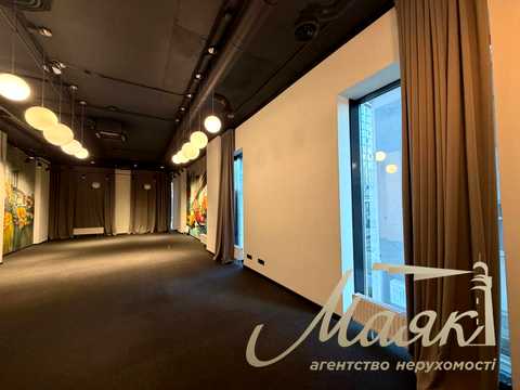 комерційна за адресою Антоновича вул. (Горького), 74