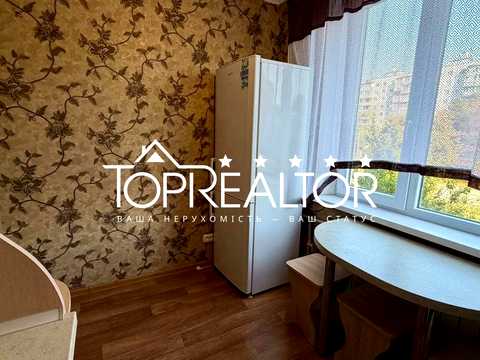 квартира по адресу Гвардейцев-Широнинцев ул., 73
