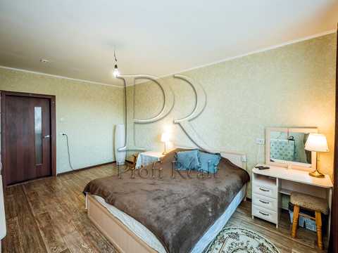 квартира за адресою Сергія Данченка вул., 1